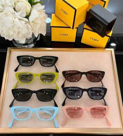 Picture of Fendi Sunglasses _SKUfw51902442fw